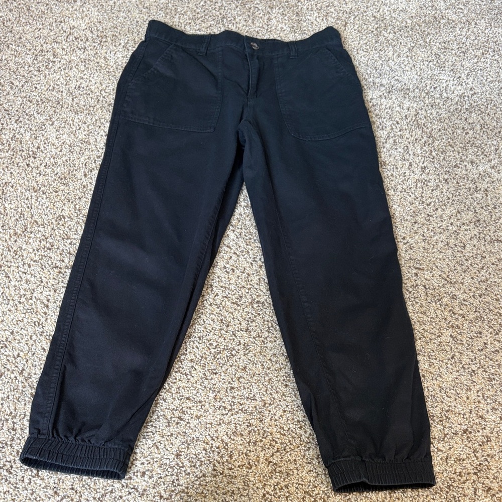 GAP Women's Black Ankle Pants